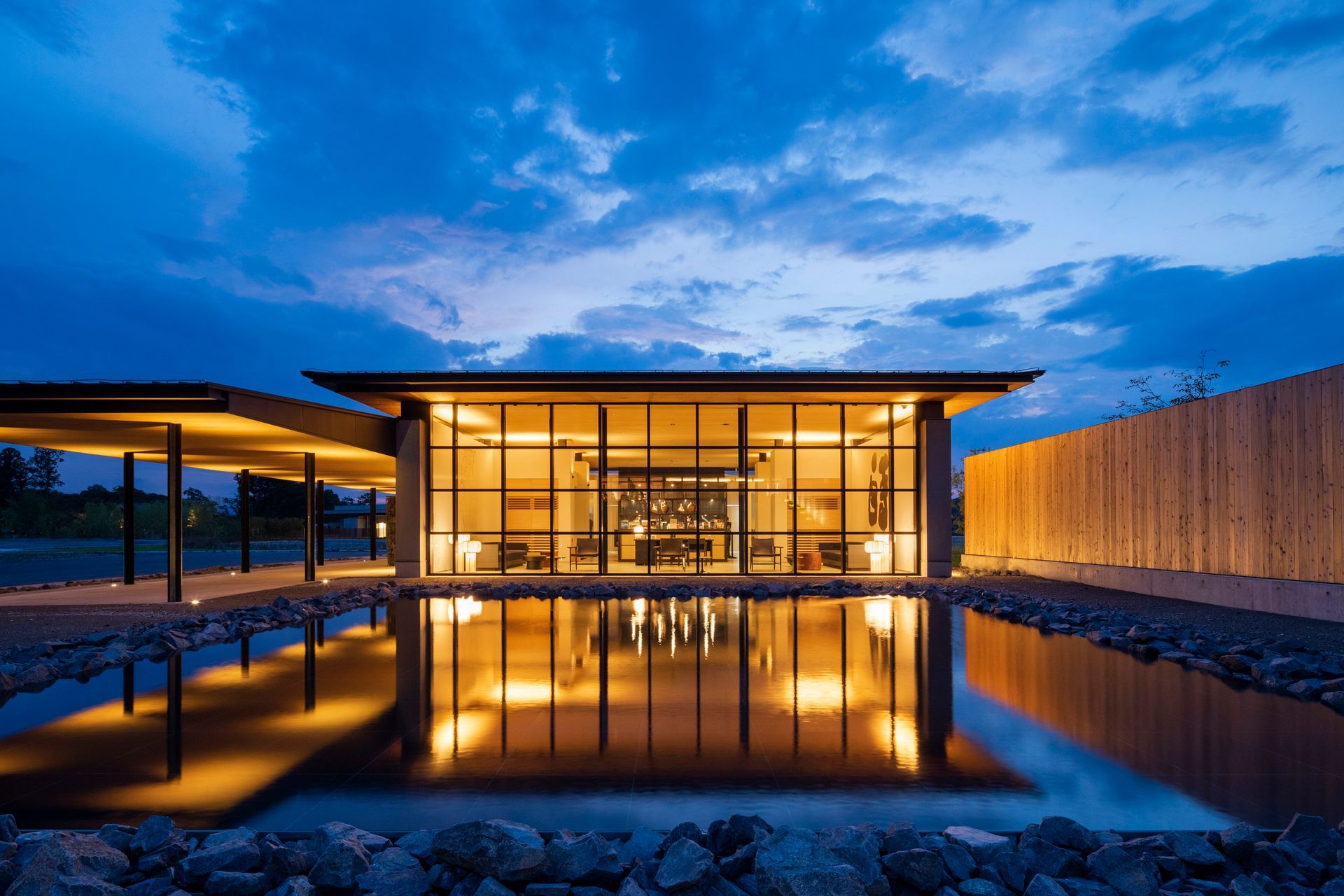 HOTEL VISON（酒店VISON）・旅籠VISON针对外国游客自动运营多语言网站的实际体验与效果